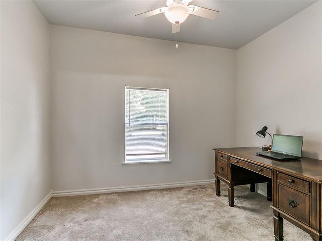 510 S 1st Street, Yukon, OK 73099