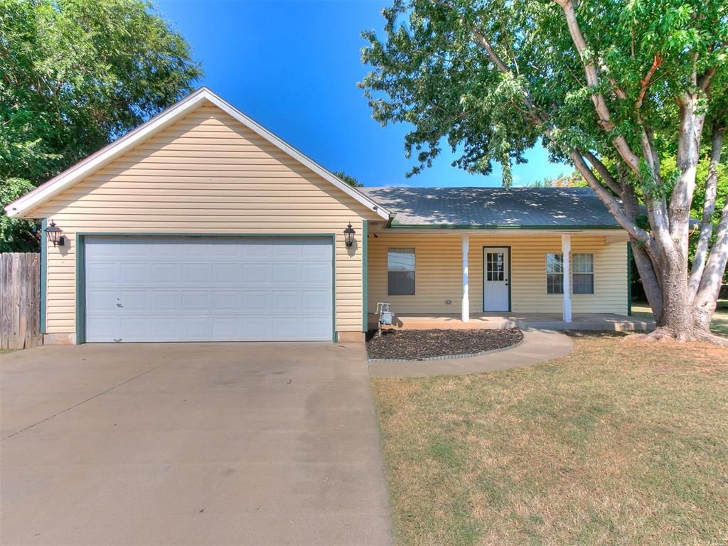 510 S 1st Street, Yukon, OK 73099