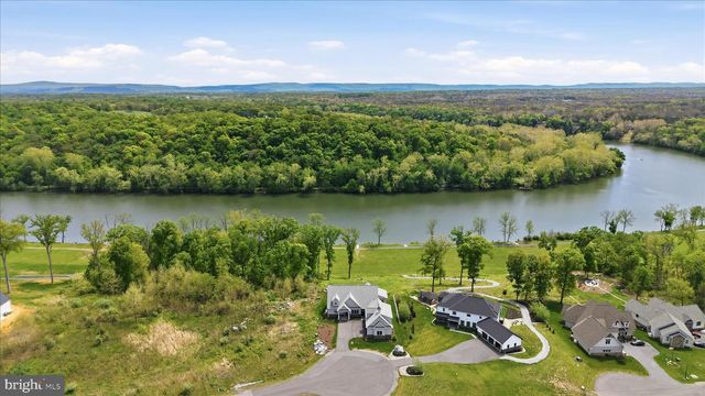 129 AGNESE CT, Martinsburg, WV 25404