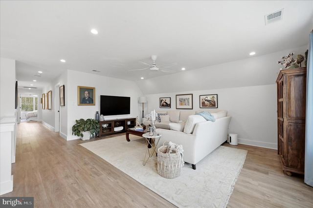 129 AGNESE CT, Martinsburg, WV 25404