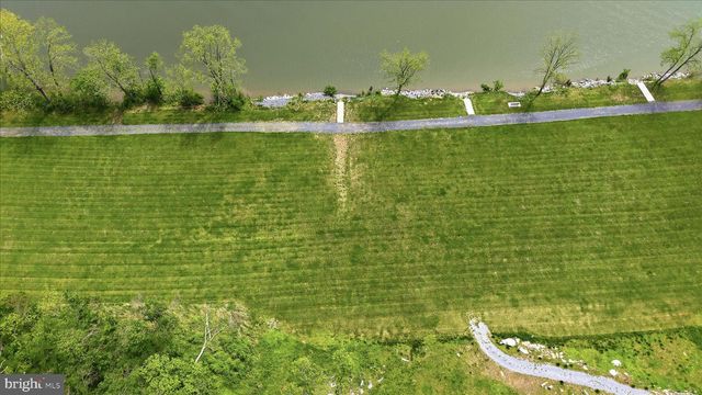 129 AGNESE CT, Martinsburg, WV 25404