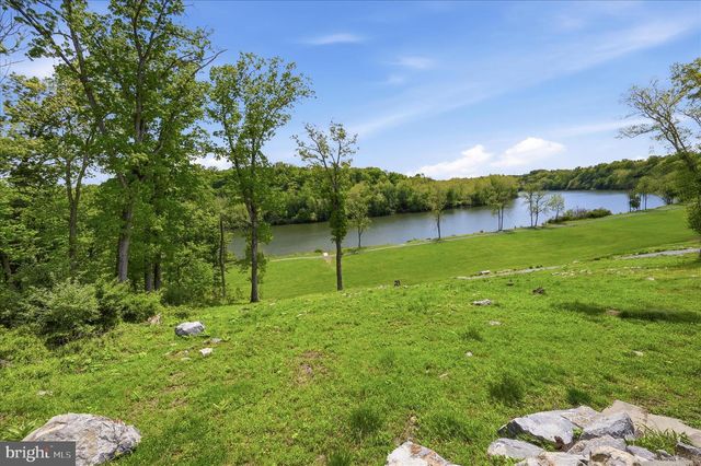 129 AGNESE CT, Martinsburg, WV 25404