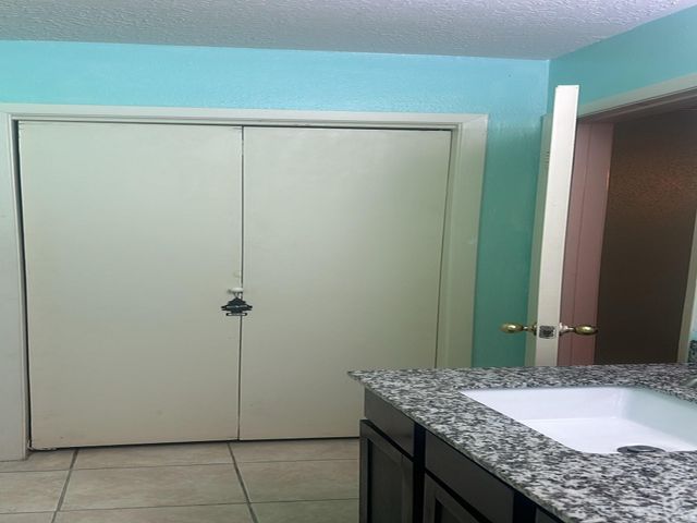 9810 Fernstone Lane, Houston, TX 77070