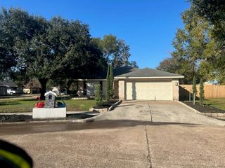 9810 Fernstone Lane, Houston, TX 77070