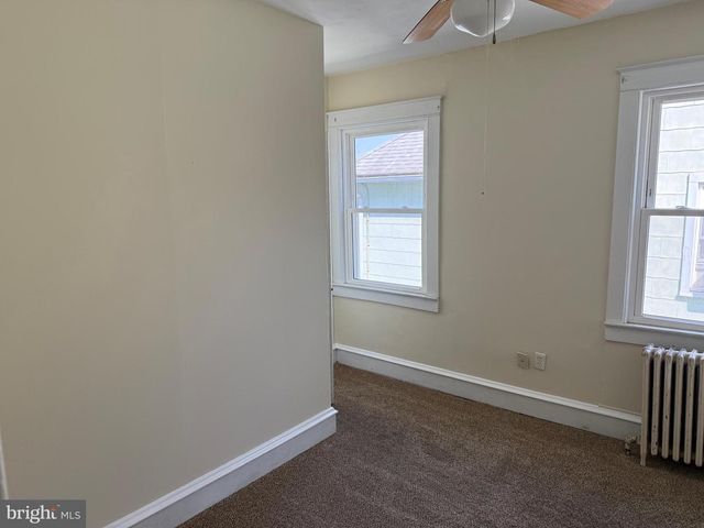 4049 MARSHALL ROAD, Upper Darby, PA 19082
