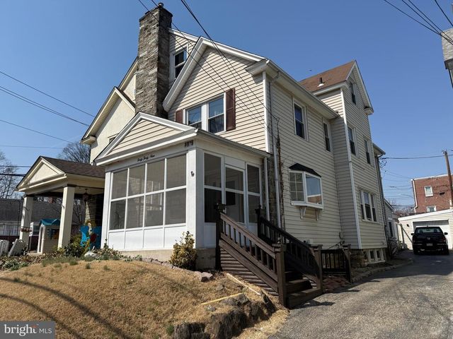 4049 MARSHALL ROAD, Upper Darby, PA 19082