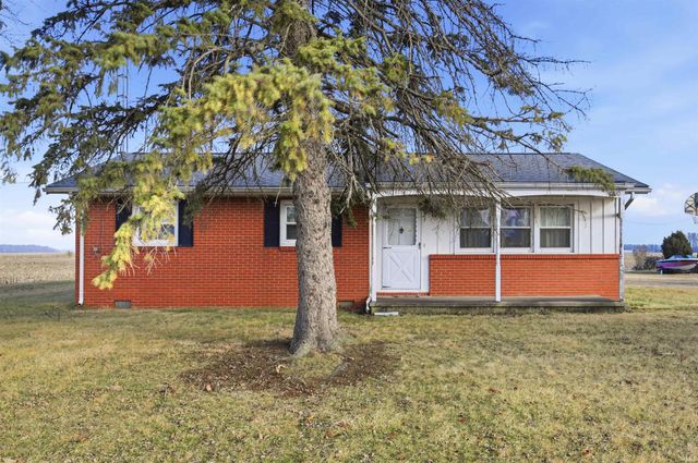 10740 W State Road 32, Parker City, IN 47368