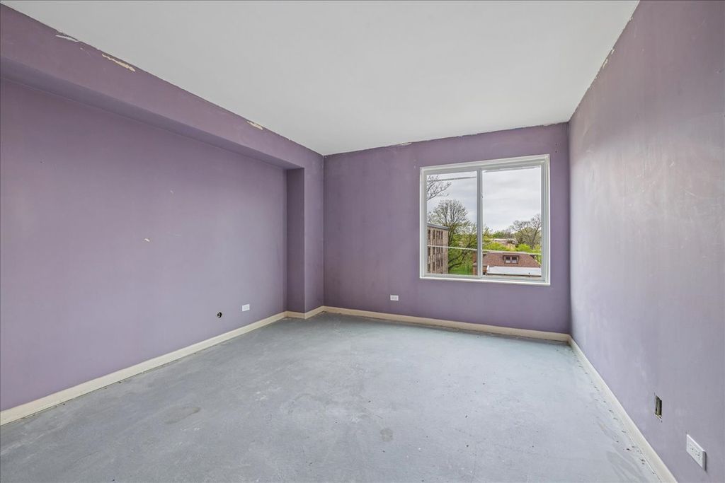 Image 19 of property listing at 1020 N Harlem Avenue 5C, River Forest, IL 60305