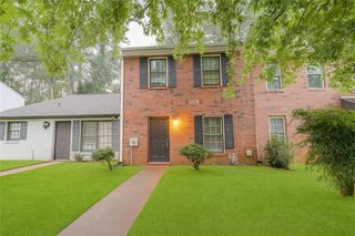 284 SW Timber Creek Lane, Marietta, GA 30060