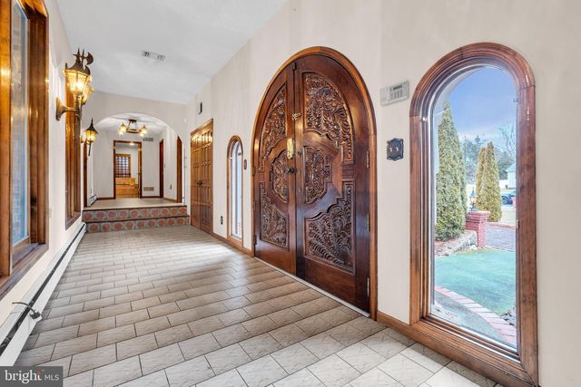 9 PRESTILE PL, Robbinsville, NJ 08691