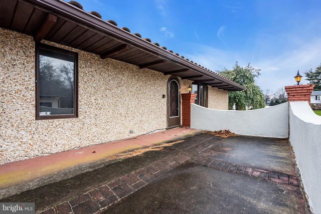 9 PRESTILE PL, Robbinsville, NJ 08691