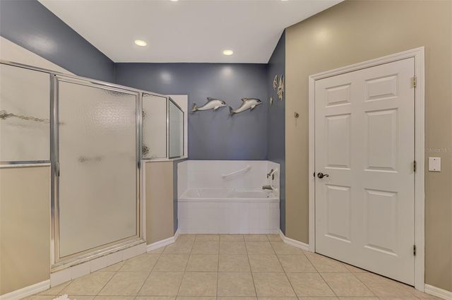 25507 HERITAGE LAKE BOULEVARD 2, Punta Gorda, FL 33983