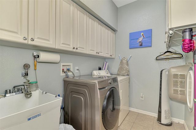 25507 HERITAGE LAKE BOULEVARD 2, Punta Gorda, FL 33983