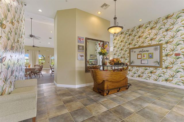 25507 HERITAGE LAKE BOULEVARD 2, Punta Gorda, FL 33983