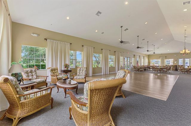 25507 HERITAGE LAKE BOULEVARD 2, Punta Gorda, FL 33983