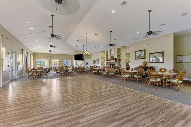 25507 HERITAGE LAKE BOULEVARD 2, Punta Gorda, FL 33983