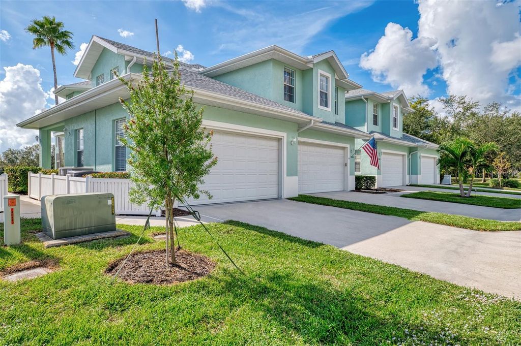 25507 HERITAGE LAKE BOULEVARD 2, Punta Gorda, FL 33983