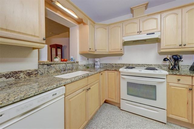 473 LEWIS BOULEVARD SE, St Petersburg, FL 33705