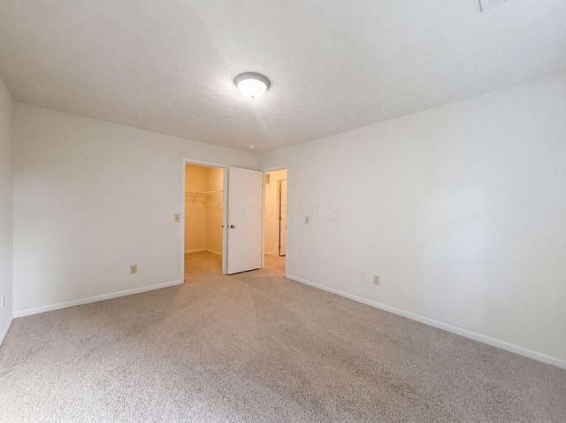 4625 Kenross Drive, Columbus, OH 43207