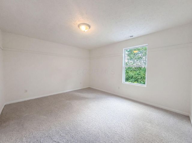 4625 Kenross Drive, Columbus, OH 43207