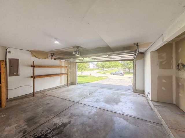 4625 Kenross Drive, Columbus, OH 43207