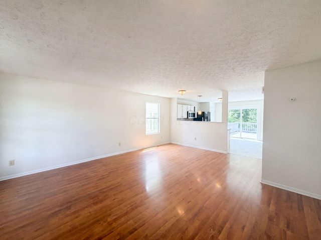 4625 Kenross Drive, Columbus, OH 43207