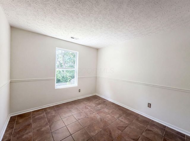 4625 Kenross Drive, Columbus, OH 43207