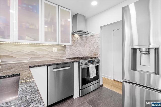 231 Beech Drive, River Edge, NJ 07661