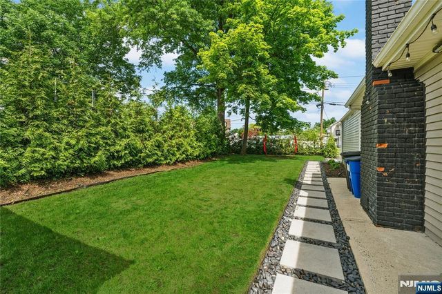 231 Beech Drive, River Edge, NJ 07661