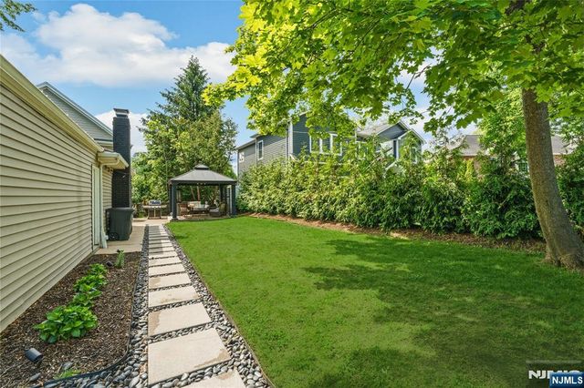 231 Beech Drive, River Edge, NJ 07661