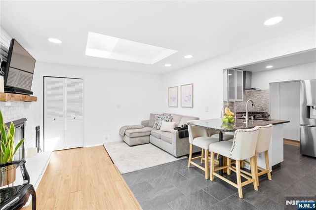 231 Beech Drive, River Edge, NJ 07661