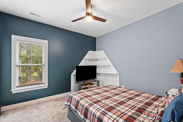 202 S 6th Street, Erwin, NC 28339