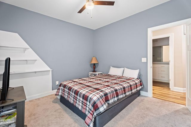 202 S 6th Street, Erwin, NC 28339