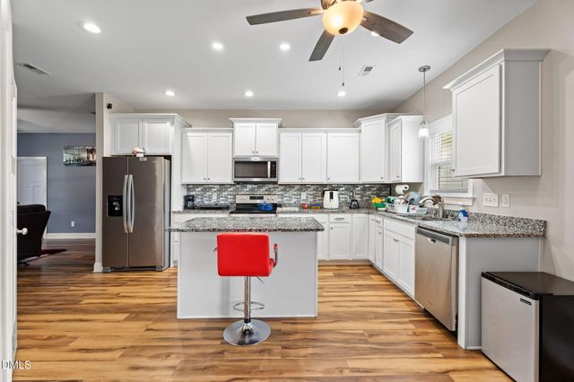 202 S 6th Street, Erwin, NC 28339