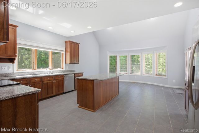 11910 Scott Road, Springfield Charter Township, MI 48350