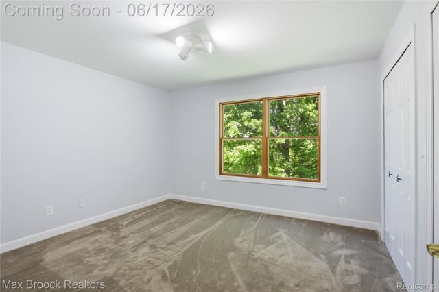 11910 Scott Road, Springfield Charter Township, MI 48350