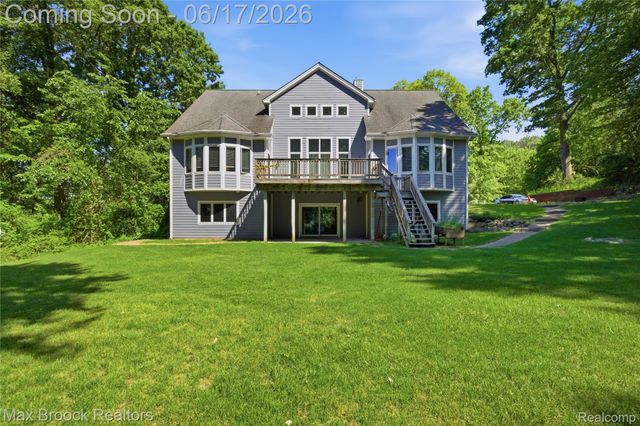 11910 Scott Road, Springfield Charter Township, MI 48350