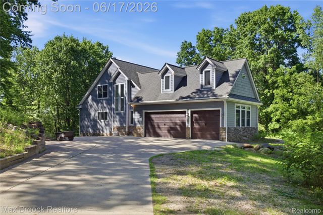 11910 Scott Road, Springfield Charter Township, MI 48350
