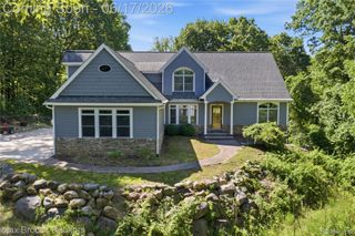 11910 Scott Road, Springfield Charter Township, MI 48350