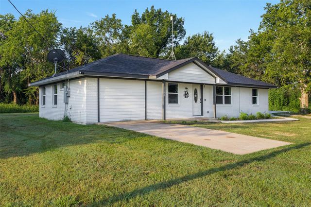 8822 Punchard Lane, Bellville, TX 77418