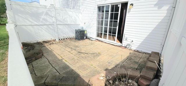 6707 Axtel Drive, 5B, Canal Winchester, OH 43110