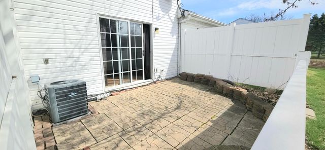 6707 Axtel Drive, 5B, Canal Winchester, OH 43110