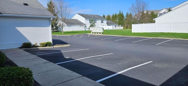 6707 Axtel Drive, 5B, Canal Winchester, OH 43110