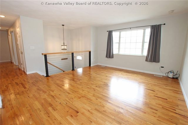111 Walk Drive, St Albans, WV 25177