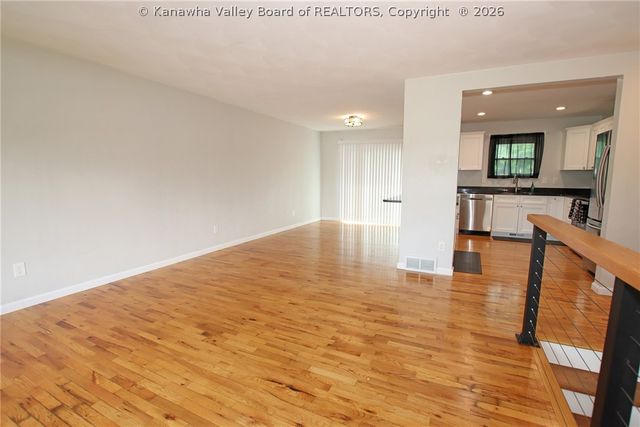 111 Walk Drive, St Albans, WV 25177