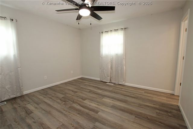 111 Walk Drive, St Albans, WV 25177