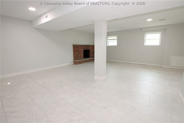 111 Walk Drive, St Albans, WV 25177
