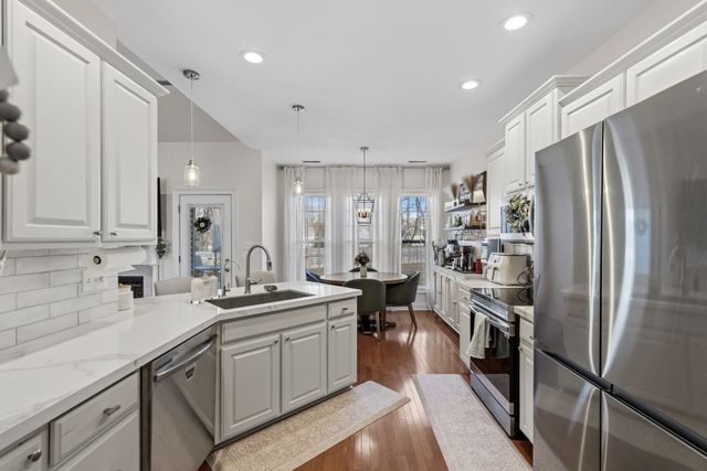 121 Cambria Dr, White House, TN 37188