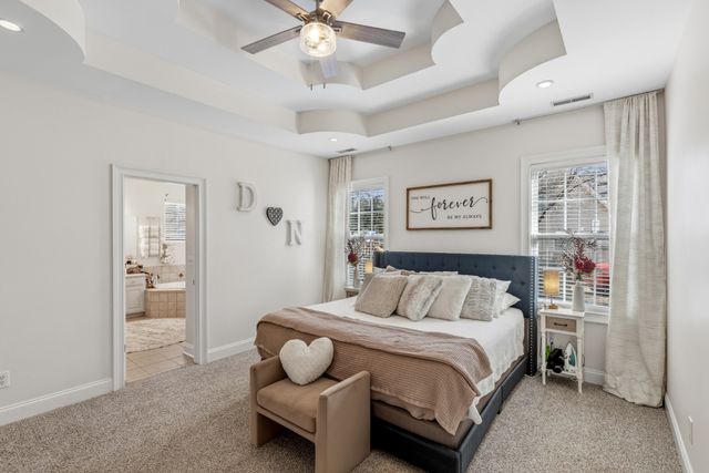 121 Cambria Dr, White House, TN 37188