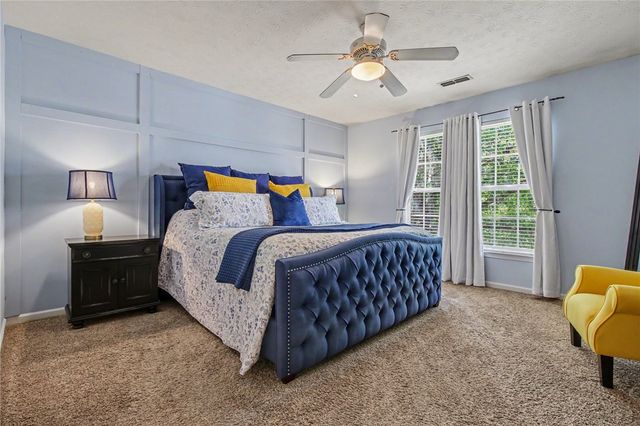 176 McDaniels Lane, Springboro, OH 45066